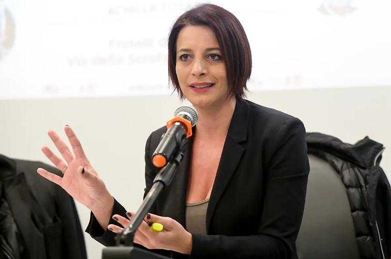 Rachele Silvestri: &ldquo;Costretta a fare il test del dna a mio figlio per mettere a tacere le voci&rdquo;