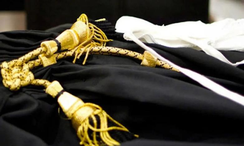 &laquo;Negato il diritto del difensore ad accudire il proprio figlio sedato in un letto di ospedale&raquo;