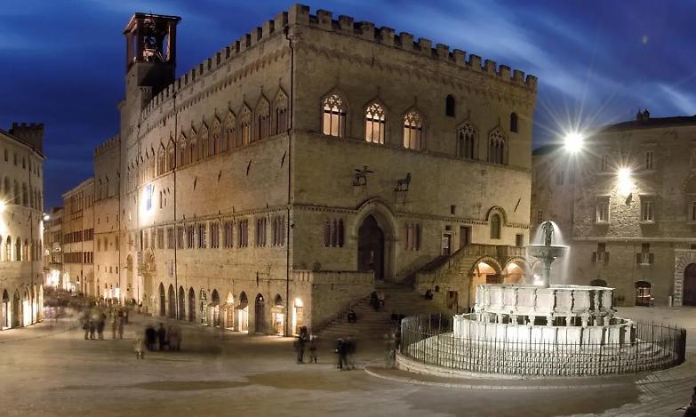 Corruzione: arrestati un giudice di Latina e due consulenti