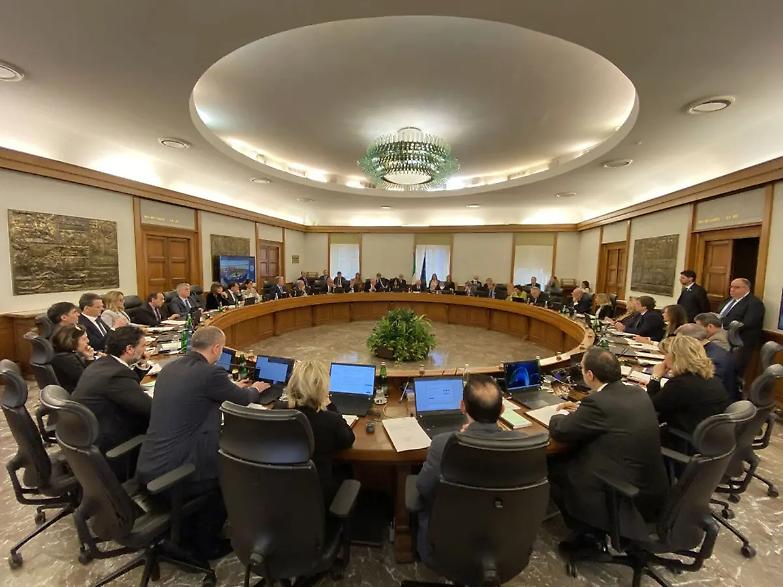 Dalle chat sulle nomine a via Arenula: il Csm si spacca su Rosa Sinisi