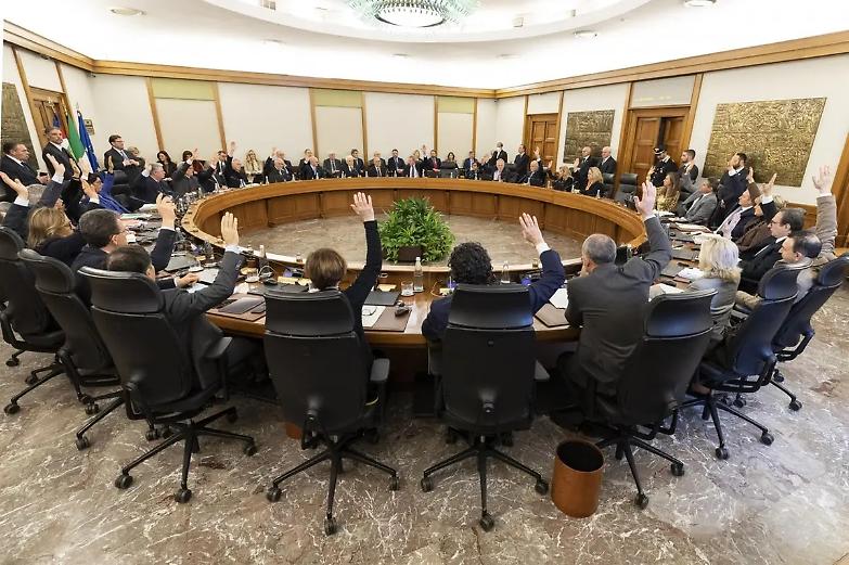 Caos nomine, il Csm dichiara &ldquo;guerra&rdquo; al Tar: &laquo;Decidiamo noi&raquo;