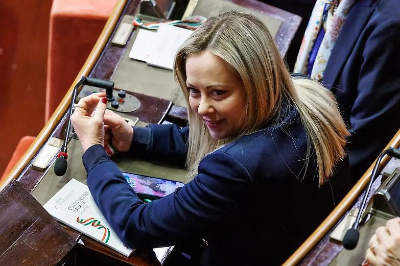 L&rsquo;asso di Meloni per stanare il Pd: il premierato di dalemiana memoria