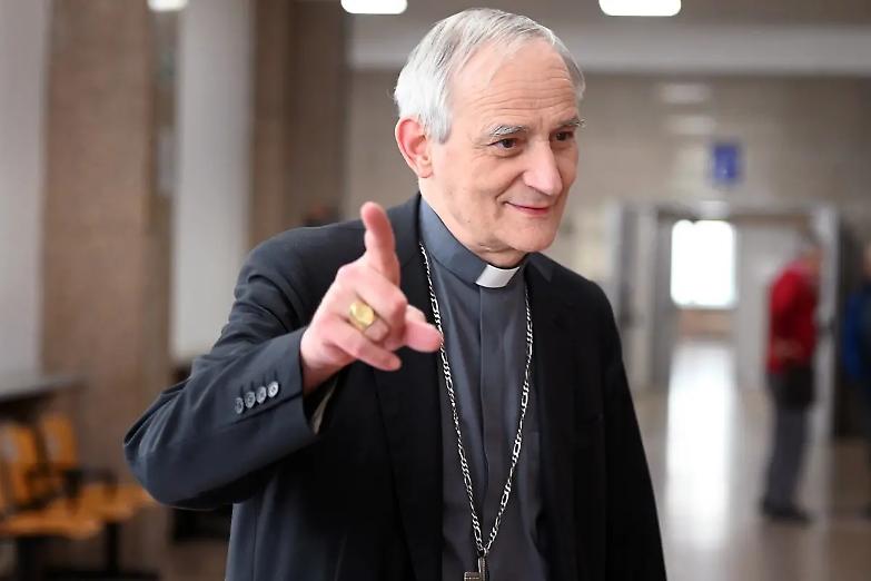 Zuppi: &ldquo;La mia vocazione? Anche io ho avuto dubbi e mi sono innamorato&rdquo;