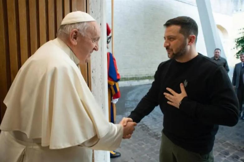 Lo stop di Zelensky al Papa: &laquo;Non abbiamo bisogno di mediatori&raquo;