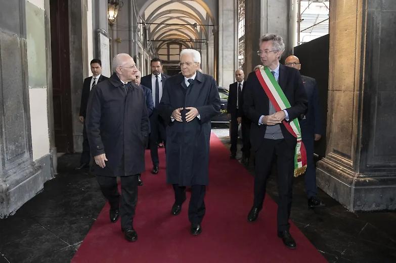 Mattarella: &laquo;Colpire il malcostume della magistratura, le toghe non rispondono al popolo&raquo;