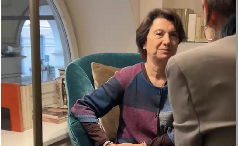 Roccella contestata al Salone: &ldquo;Ecco cosa avrei spiegato a quei ragazzi sulla surrogata&rdquo;