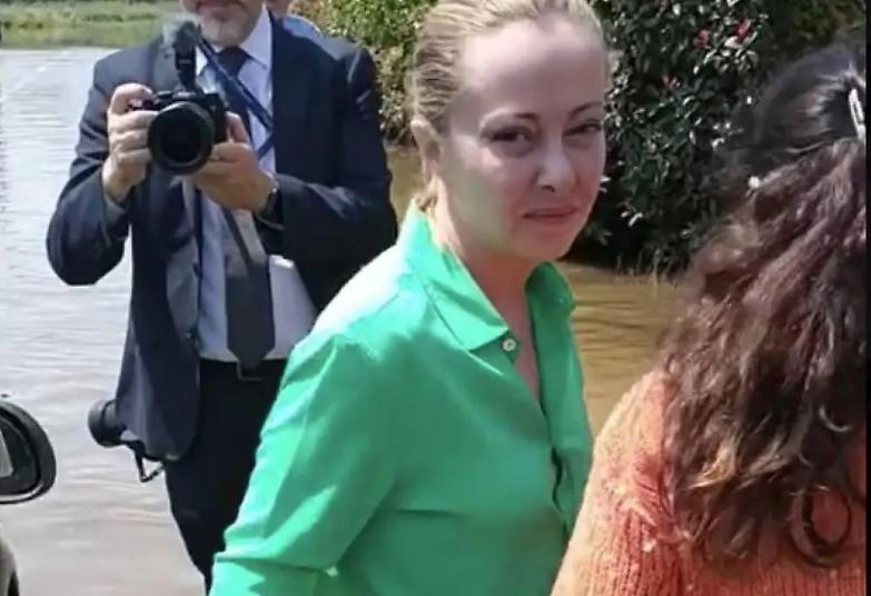 Meloni in Emilia Romagna: &laquo;Il governo c&rsquo;&egrave;, serviranno molte risorse&raquo;