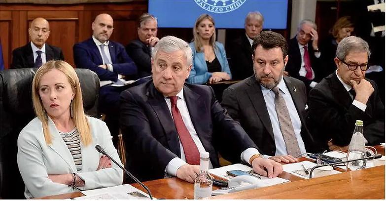 Meloni contro Salvini, lo strano duello sulla ricostruzione in Emilia Romagna