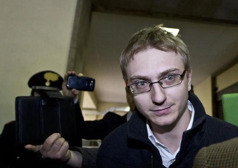 Alberto Stasi lavora fuori dal carcere, esce tutti i giorni da quattro mesi