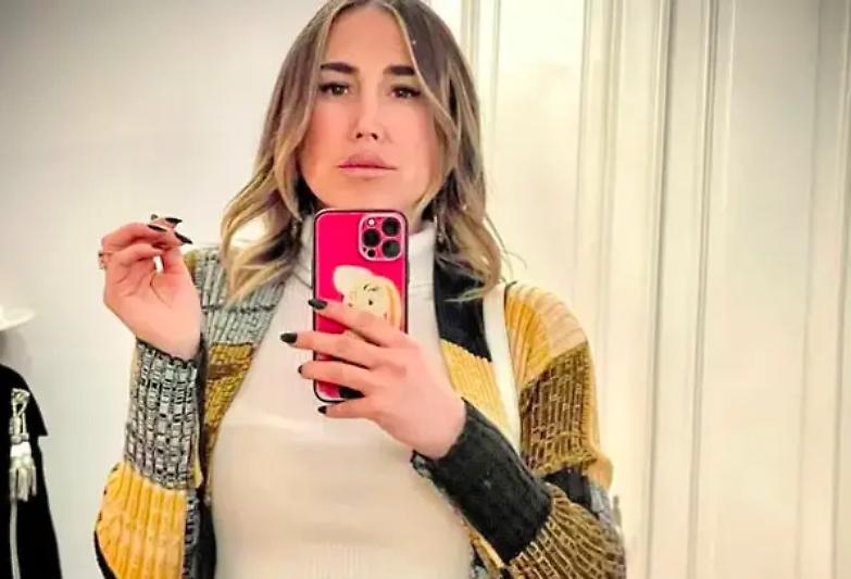 Sospesa per le foto sui social, Taormina difende l&rsquo;avvocata Demichelis