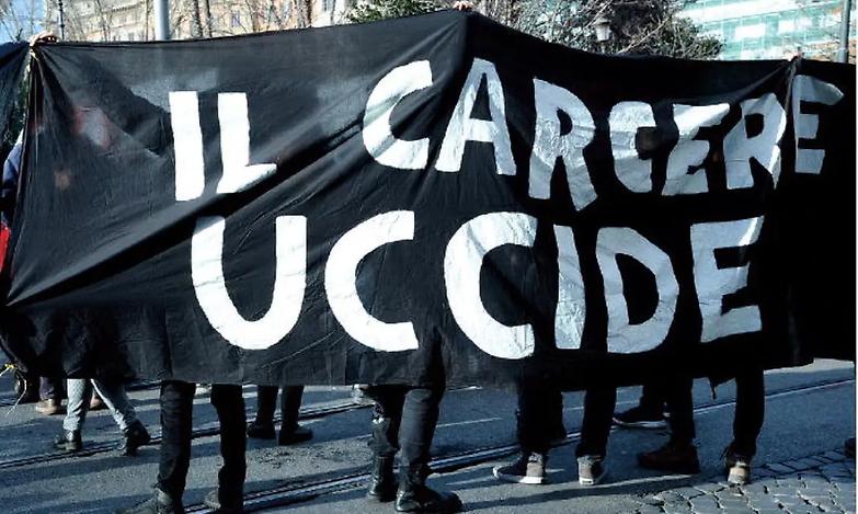 Tragedia penitenziaria, altre due vittime: uno si impicca, l&rsquo;altro muore nell&rsquo;incendio in cella