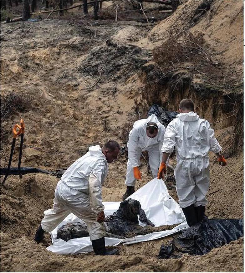 Da Youtube a Fb: i social cancellano i crimini di guerra