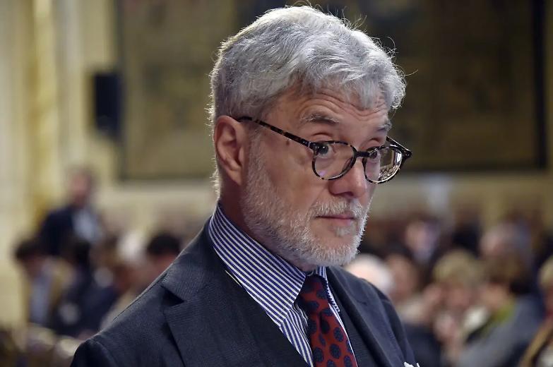 Melillo in politica? Illazioni, ma altri hanno usato la Dna