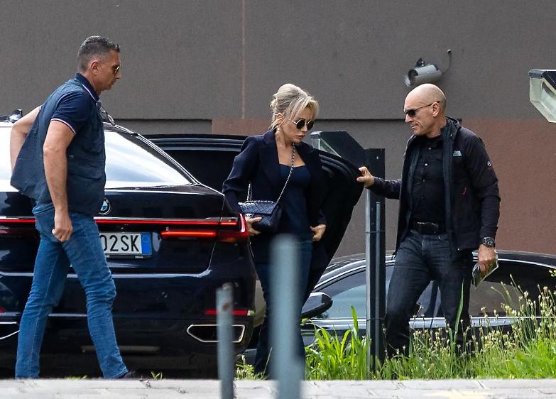 Berlusconi ricoverato di nuovo al San Raffaele: &ldquo;Accertamenti programmati&rdquo;