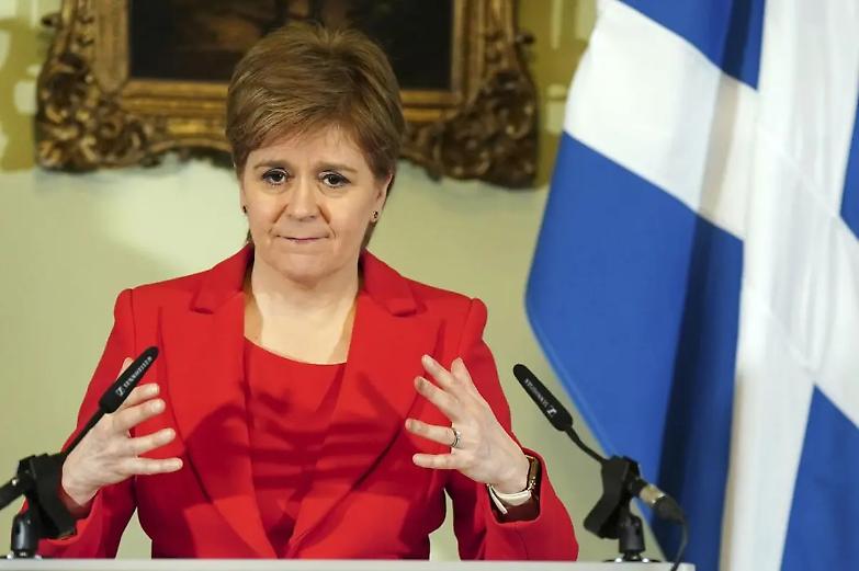 Scozia, fermata e poi rilasciata l&rsquo;ex premier Nicola Sturgeon