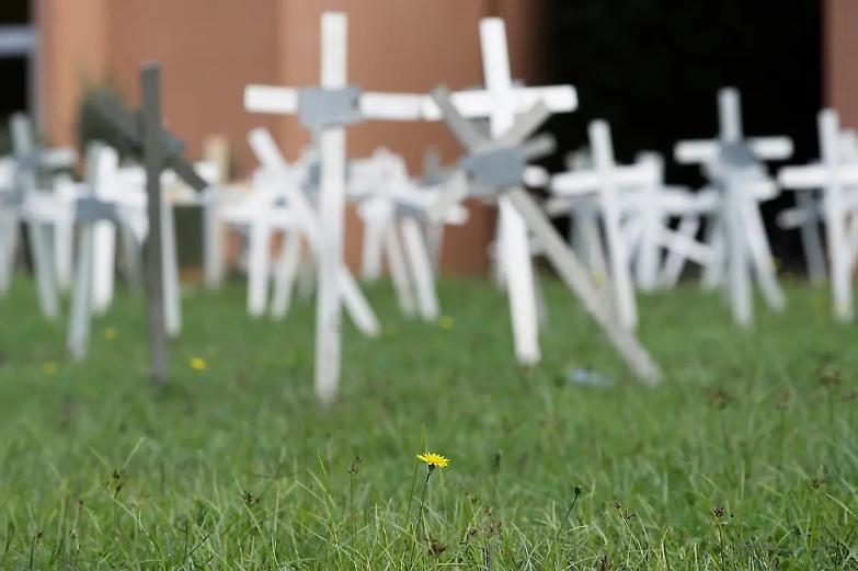 Cimitero dei feti, maxi multa al Comune di Roma per violazione della privacy