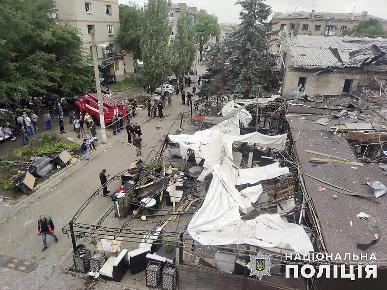 Kramatorsk, la strage del ristorante bombardato dai russi: tra le vittime tre ragazzine