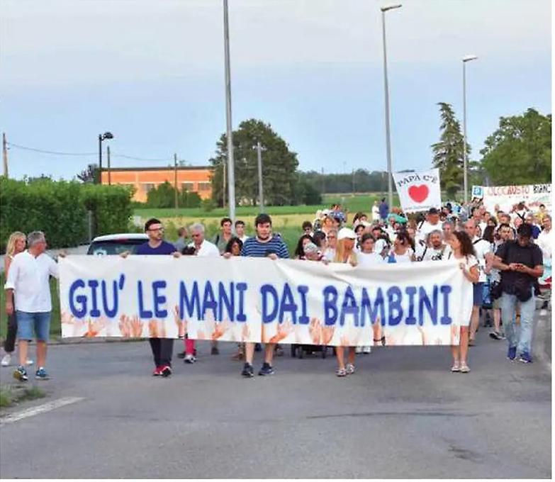 Bibbiano, genitori smentiti in udienza: &laquo;La scuola segnal&ograve; situazioni strane&raquo;