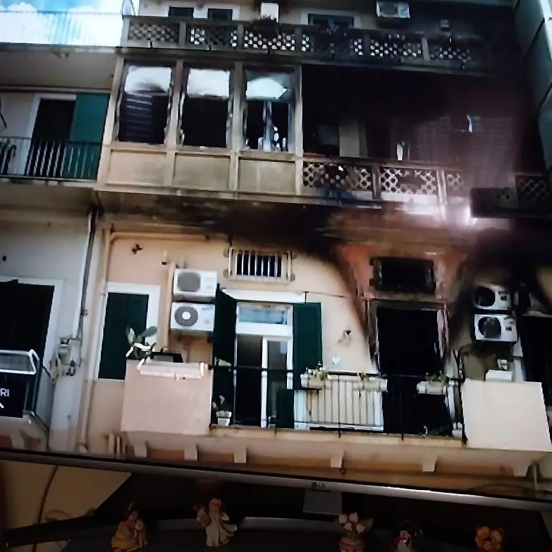 Incendio in una casa di riposo di Milano, sei morti e oltre 80 feriti