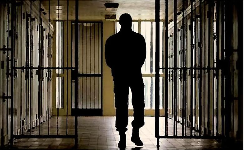 Rimini, l&rsquo;incubo della prima sezione dove sono violati i diritti umani