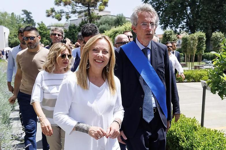 Meloni a Nordio: &ldquo;Il concorso esterno? Mi concentrerei su altre priorit&agrave;&rdquo;. Il ministro: &ldquo;Sintonia con la premier&rdquo;