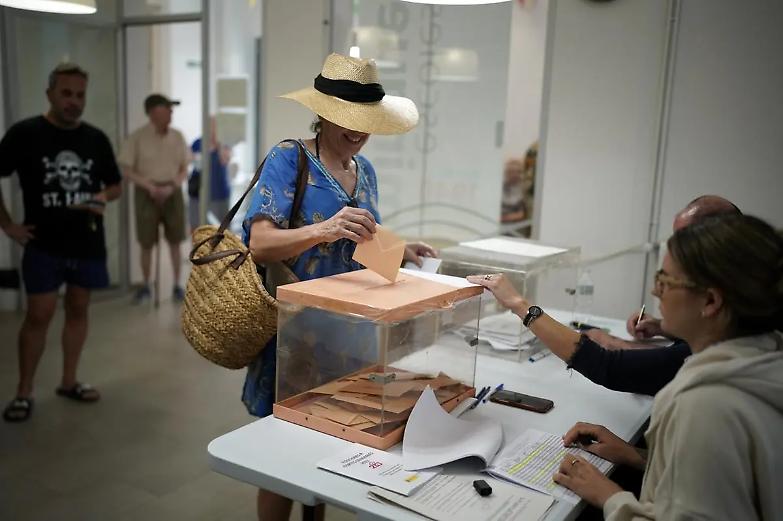 Spagna, Popolari primi ma la destra non ha la maggioranza per governare