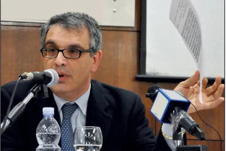 Vicenda gravissima, ora cacciare i mercanti dal tempio delle indagini