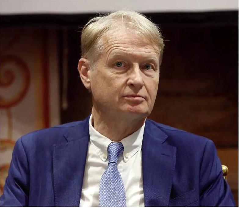 Malan: &laquo;No a ricette precostituite. La posizione del governo non &egrave; intransigente, ma ognuno rinunci a qualcosa&raquo;