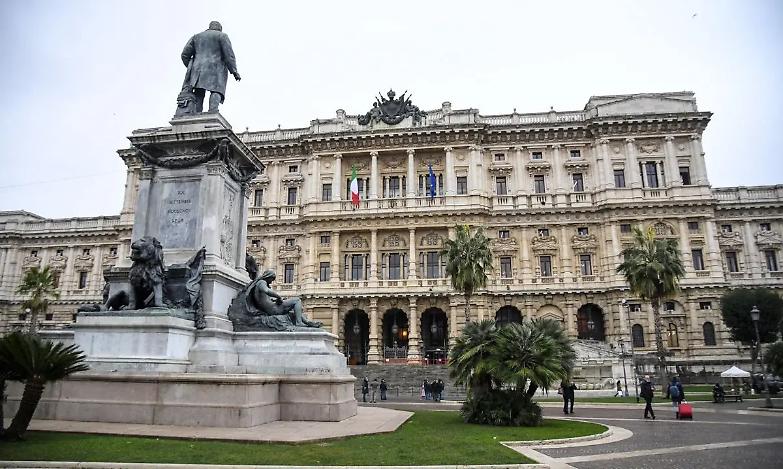 Cassazione assolve giudice che lesse la sentenza prima dell&rsquo;arringa della difesa