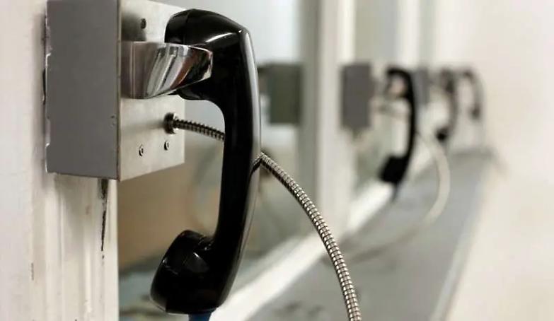 &ldquo;Due telefonate in pi&ugrave; da dieci minuti non assicurano il diritto all&rsquo;affettivit&agrave;&rdquo;