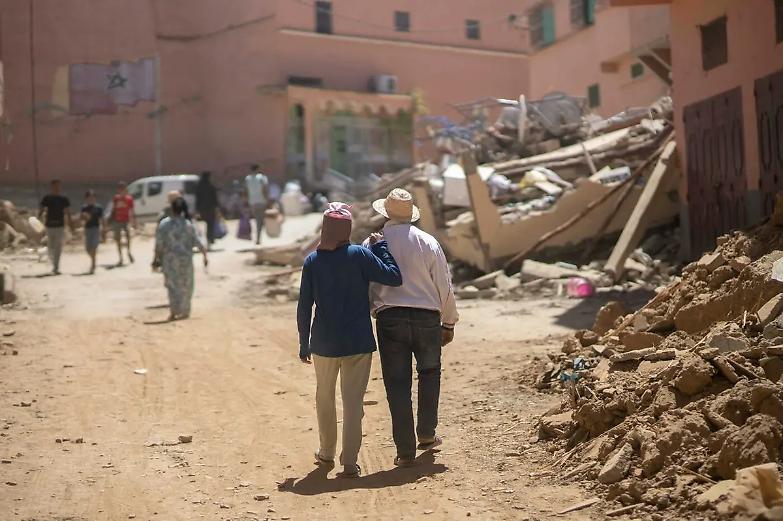 Terremoto in Marocco, oltre 2600 morti. Parigi: &ldquo;Rabat non accetta gli aiuti? Scelta sovrana&rdquo;