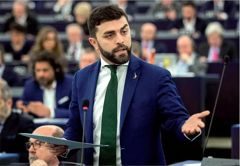 Zanni: &laquo;Il no a Le Pen &egrave; un grave errore, il Ppe dica da che parte sta&raquo;