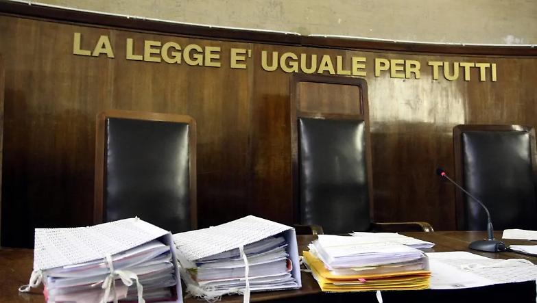 Influenze illecite sfuggenti come l&rsquo;acqua: la sintesi perfetta di Manes