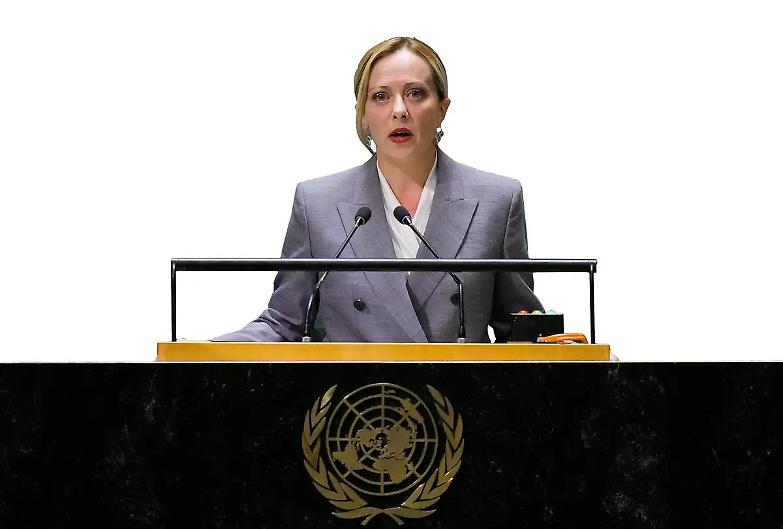 Migranti, Meloni a Scholz: &ldquo;Stupita dagli aiuti alle Ong&rdquo;