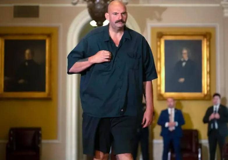 Il senatore Usa soffre di depressione, l&rsquo;Aula cambia il dress code: via l&rsquo;obbligo di giacca e cravatta