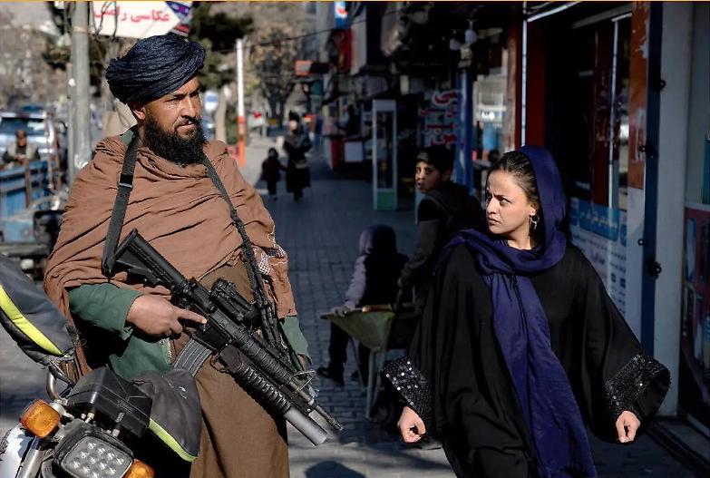 Da Ankara a Teheran, la politica &ldquo;necessaria&rdquo; delle donne che mettono a nudo i regimi