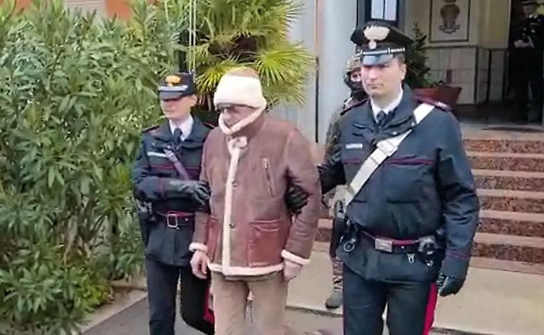 Messina Denaro, gli orfani della Trattativa gi&agrave; cercano il successore. Ma quella Mafia ha perso