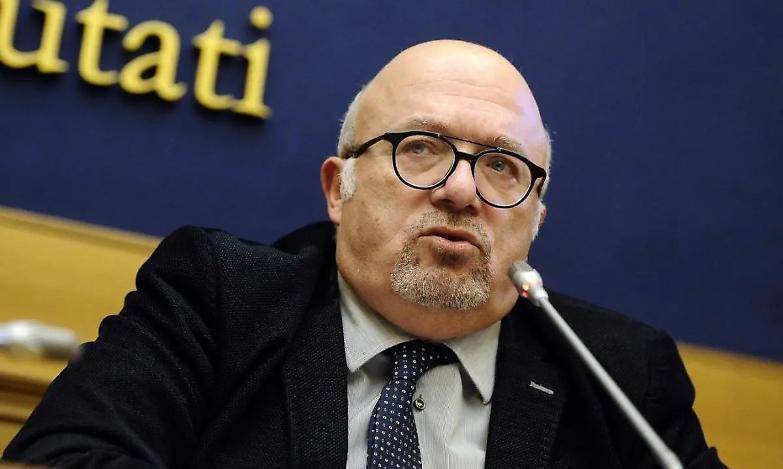 &laquo;Altro che Papeete Salvini fa bene a volere il centrodestra europeo&raquo;