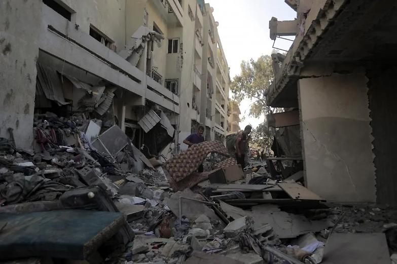 Colpiti 100 obiettivi a Gaza, Israele uccide un miliziano di Hamas