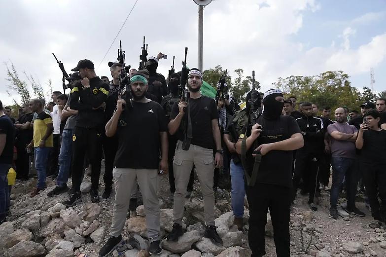 Hamas verso il nuovo leader: &laquo;Ballottaggio&raquo; tra Meshaal e al-Hayya