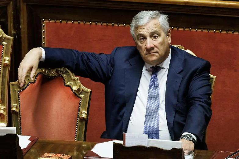 Il vicepremier Tajani: &laquo;Adesso i coloni non aizzino la violenza&raquo;