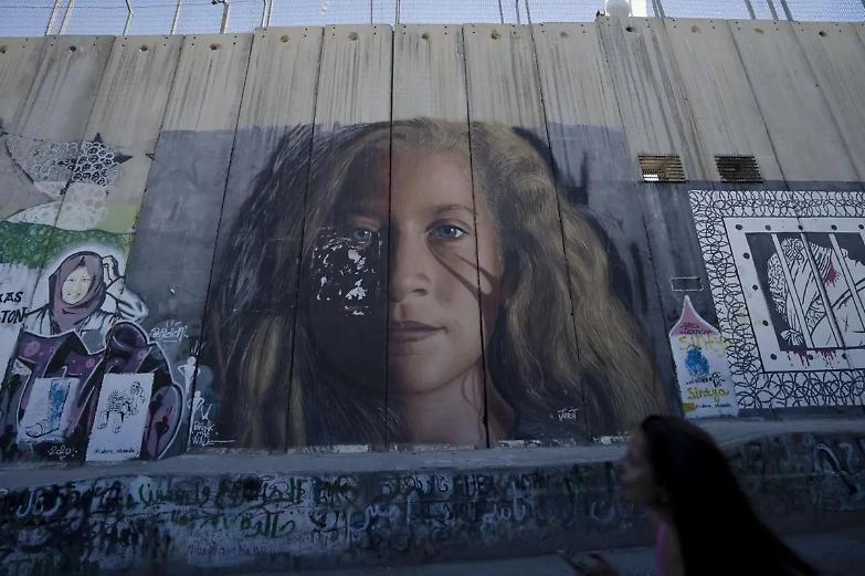 Ahed Tamimi, chi &egrave; la &ldquo;bionda&rdquo; spina nel fianco di Israele