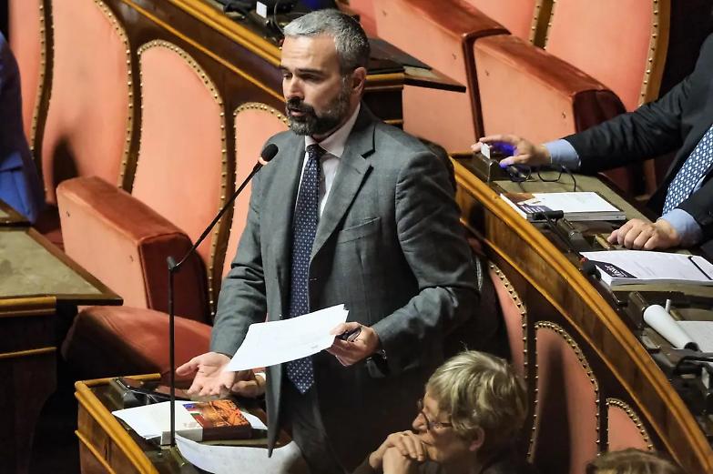 &laquo;Il premierato &egrave; un coacervo di anomalie. La maggioranza mente&raquo;