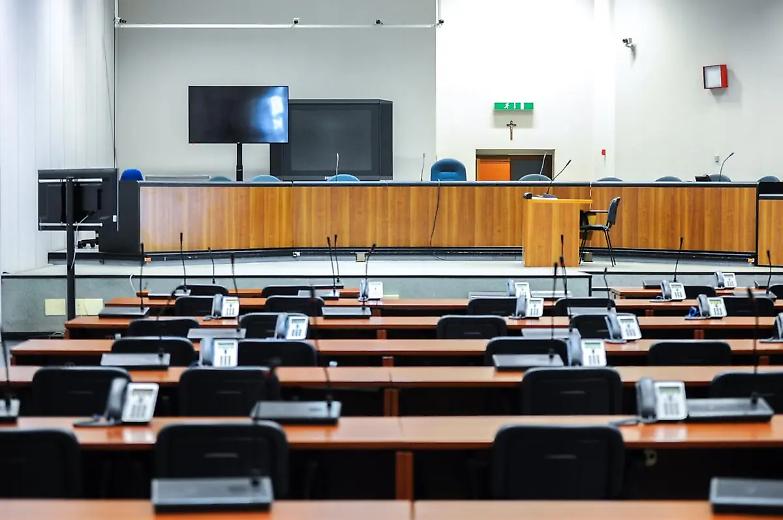 Privato della patente nel 1996, restituzione definitiva a 85 anni