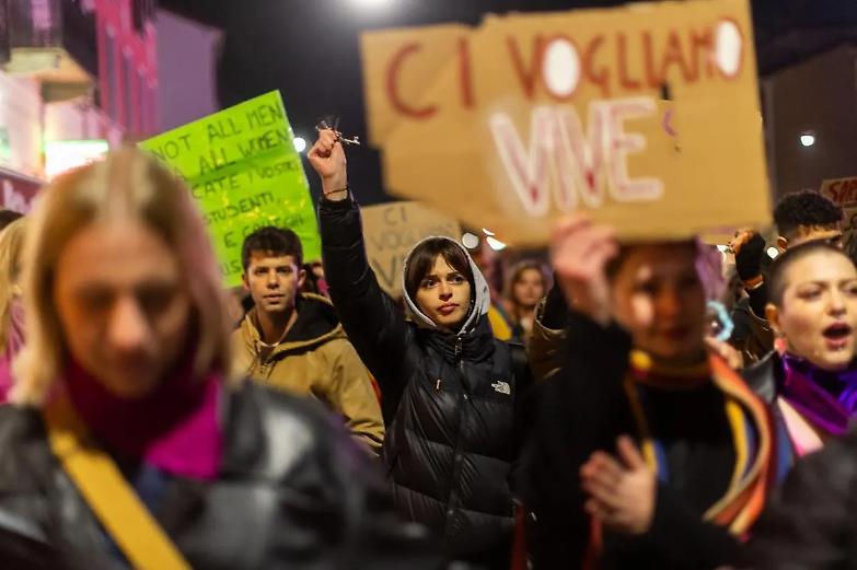 Avvocati in campo contro la violenza sulle donne e per i colleghi in pericolo