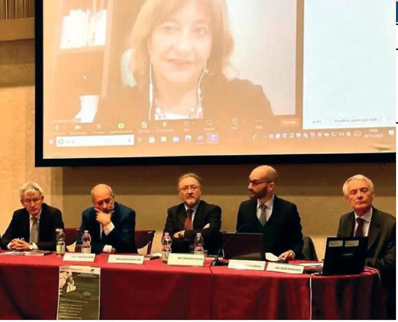 In quei limiti imposti agli atti degli avvocati l&rsquo;ombra di un potere che aggira le regole