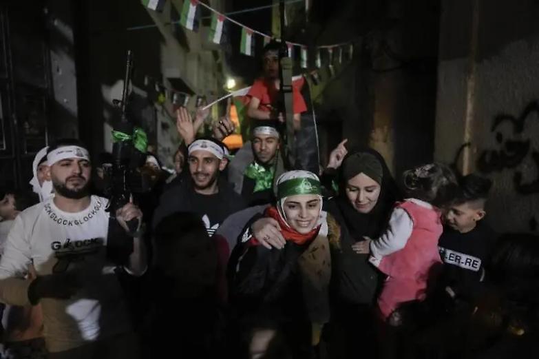 Israele riceve la lista degli ostaggi che verranno liberati oggi da Hamas