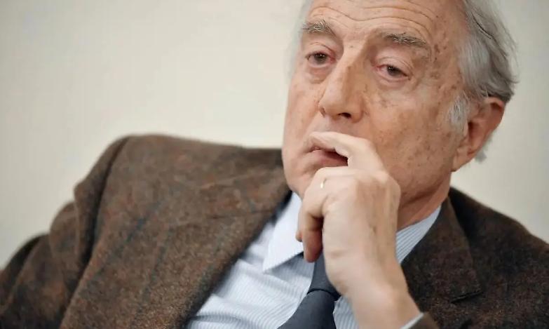 &laquo;Crosetto &egrave; una persona seria, ma deve chiarire in Parlamento&raquo;