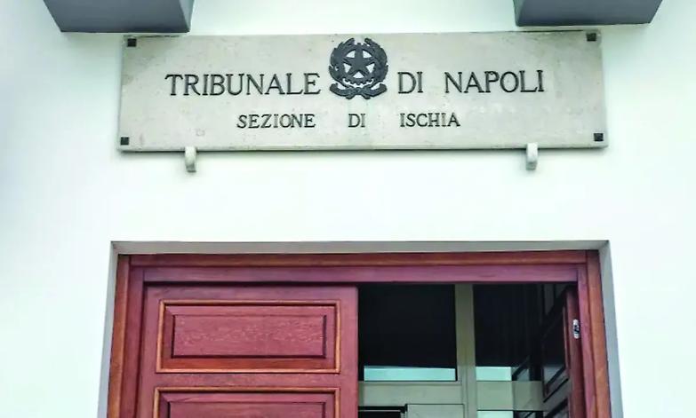 L&rsquo;agonia dei tribunali delle isole: &ldquo;Il rinvio? Una presa in giro&rdquo;
