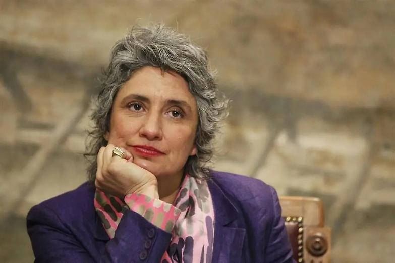 Valditara cede alle pressioni e d&agrave; il benservito a Concia